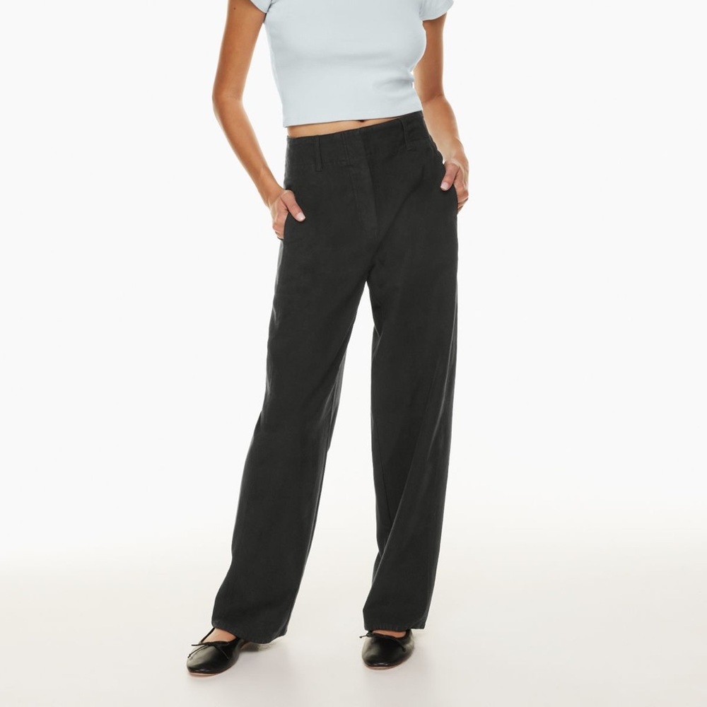 Aritzia Ascendant Pant